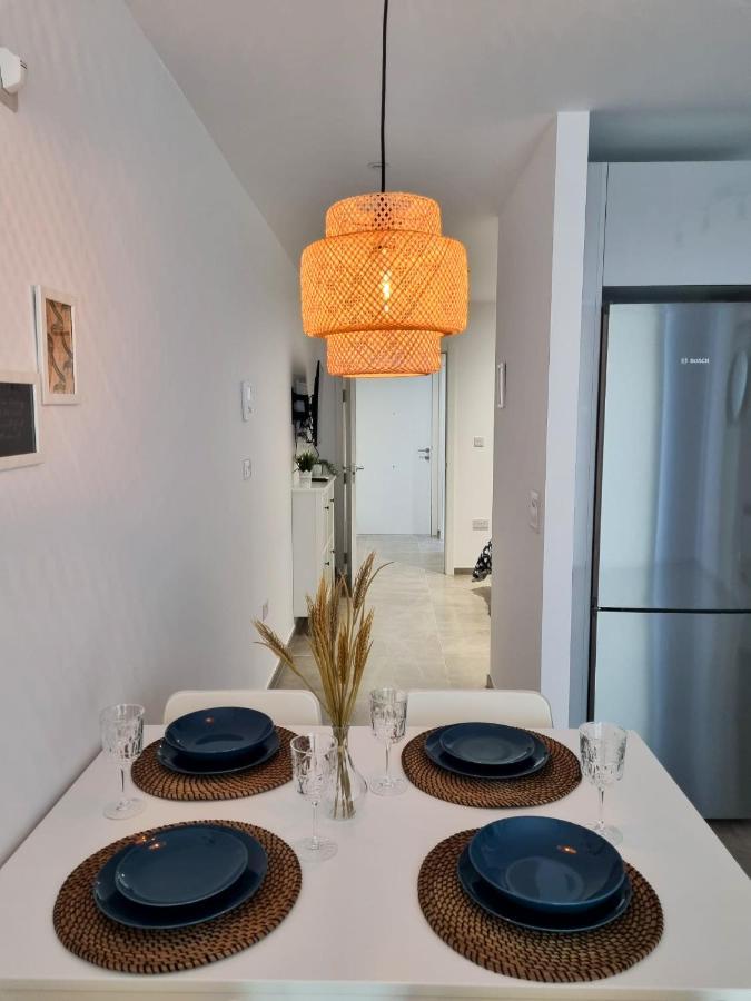 Brand New - Massive Studio - E1 - Self Catering Gibraltar Extérieur photo