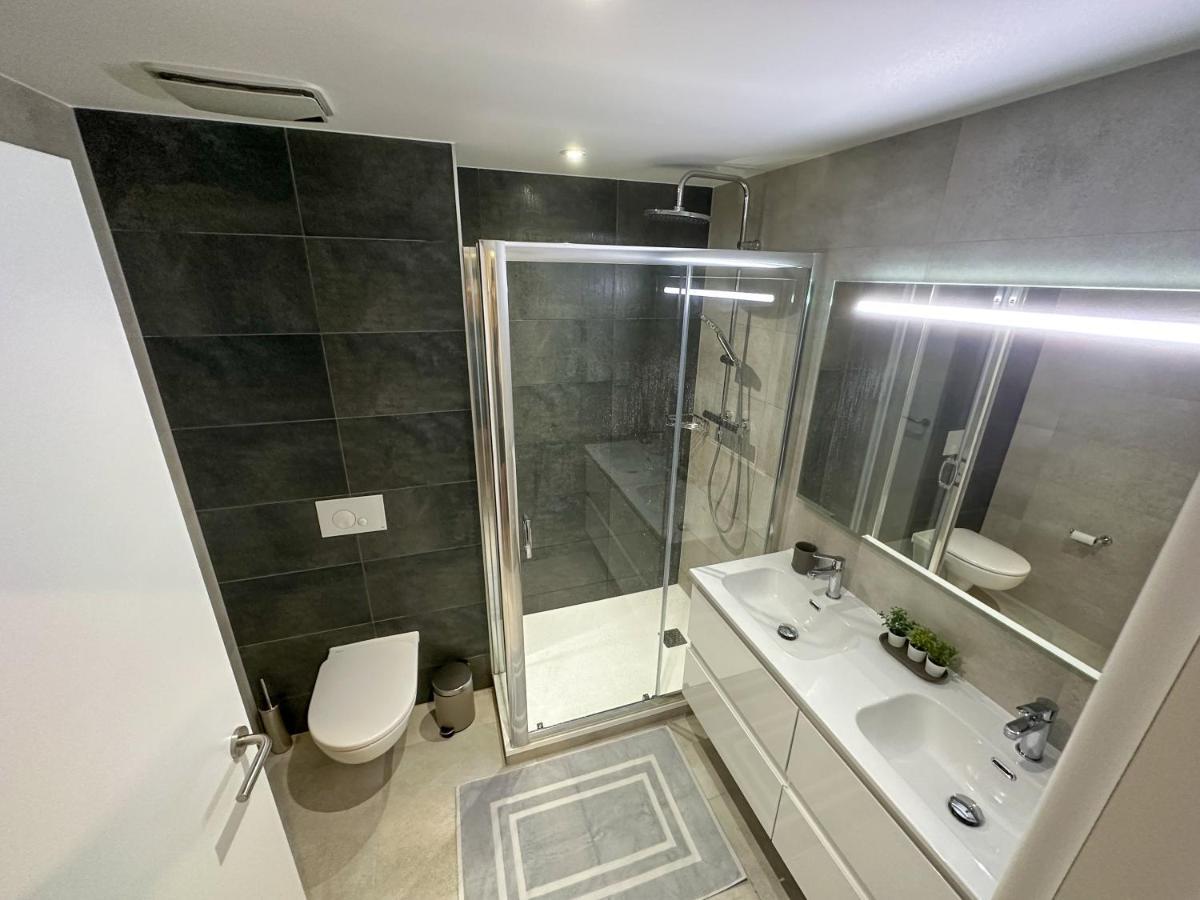 Brand New - Massive Studio - E1 - Self Catering Gibraltar Extérieur photo